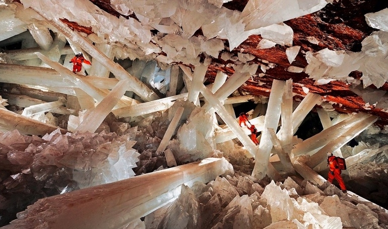 La cueva de los cristales gigantes en Naica, México