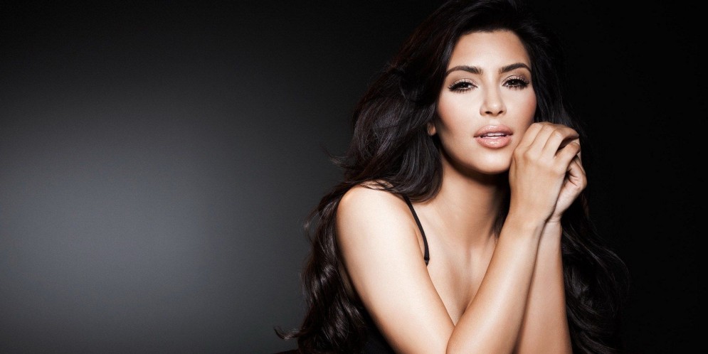 Kim Kardashian se preparó para el “Super Bowl” con muchos selfies y fotos con su hija North