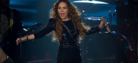 ¿Mala influencia? Belinda fue duramente criticada por ofrecerle alcohol a sus fans
