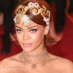 Rihanna le pone temperatura a las redes sociales con su atrevida selfie