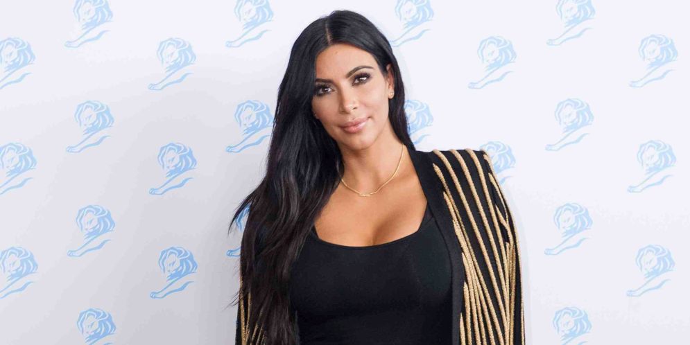 Kim Kardashian confiesa el hábito desagradable en el que cae cuando viaja