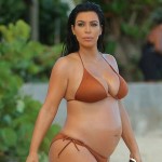 Kim Kardashian muestra su embarazo