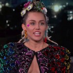 Miley Cyrus mostró demasiado en la entrega de los premios MTV