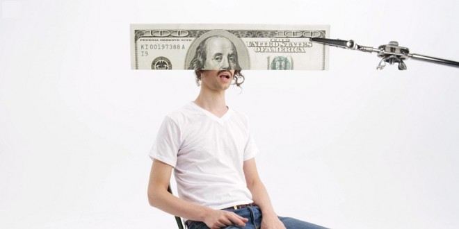 Personajes de emblemáticos billetes cobran vida en el ingenioso video de Darwin Deez