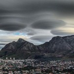 Parecen platillos voladores de 'Día de la Independencia'