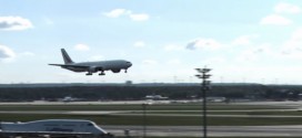 Video: inesperado desenlace del aterrizaje de un avión se vuelve viral en internet