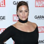 Ashley Graham es la modelo de tallas grandes