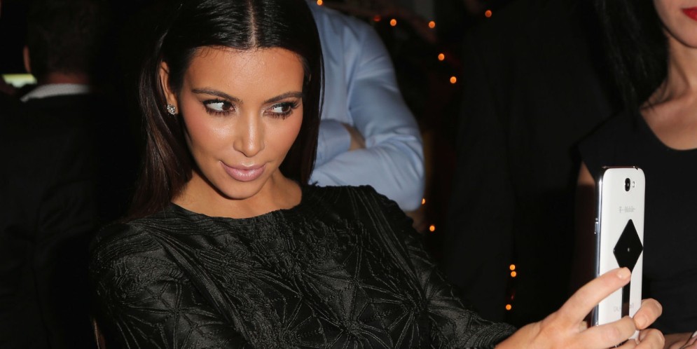 El sexy corsé de Kim Kardashian calentó las calles de Miami